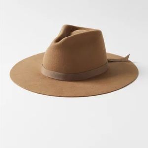 NWT NEVER WORN URBAN OUTFITTERS Brook Felt Rancher Hat